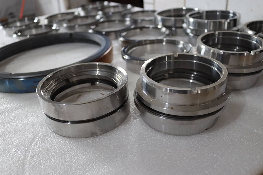 中站波紋管機械密封的結構特點、適用范圍及運行參數 